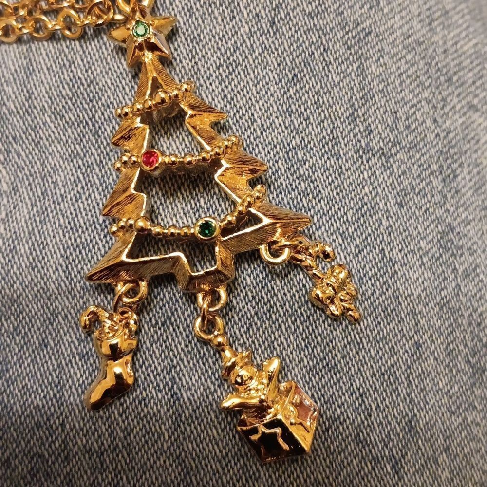 Vintage AVON Christmas Pendant